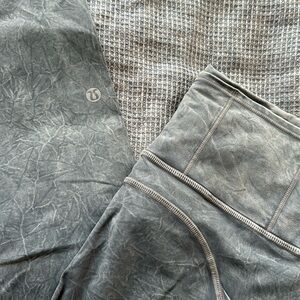 Lululemon blue acid wash leggings